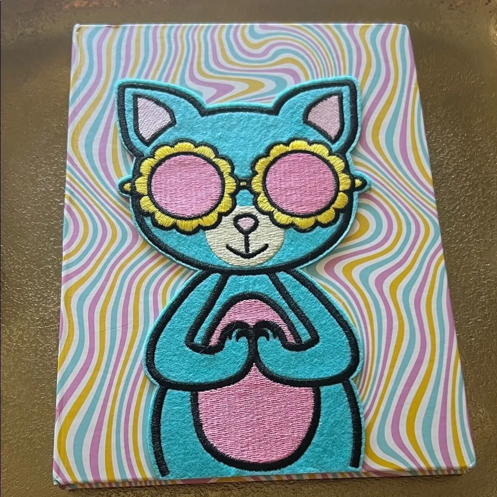 #1192: Colorful Cat Embroidered Art Journal Book